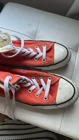 Coral High-Top Converse thumbnail 4