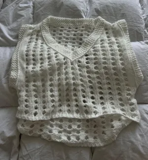 White Knit Sweater Vest thumbnail 4