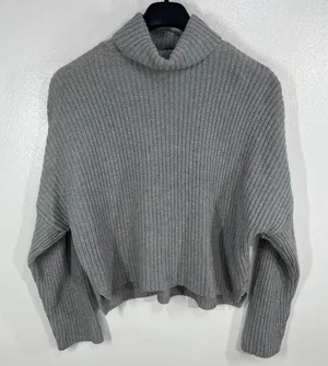 Abercrombie‎ & Fitch Cropped Turtleneck Sweater Large Gray Ribbed Cozy Knit Soft thumbnail 1