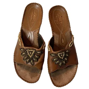 Skechers Clarks Artisan‎ Empress Beaded Slip-On Wedge Sandals Size 7 thumbnail 4