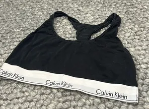 Calvin Klein Classic Black Razor Back Sports Bra Size Medium thumbnail 1