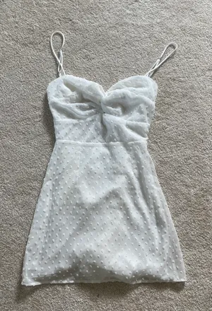 Lucy in the Sky White Dress thumbnail 3