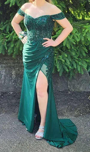 Jules + Cleo Emerald Green Off Shoulder Slit Long Formal Dress Size 6 Sequins thumbnail 1