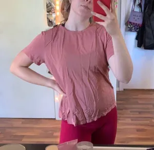 Silky Pink Shirt Size M thumbnail 1