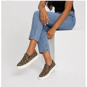No Boundaries Womens Leopard Twin Gore Canvas Slip On Memory Foam Sneakers 7.5W thumbnail 7