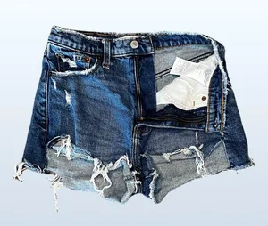 Mom Short High-Rise in Dark Wash, Size 0/25 thumbnail 2