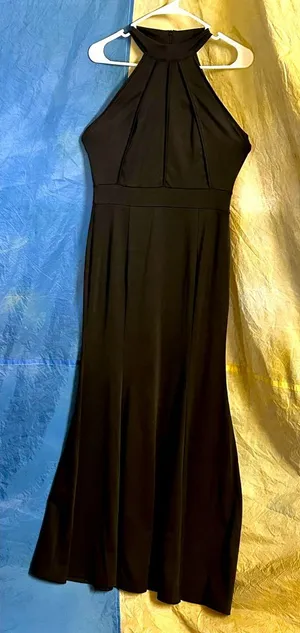 Elegant Black Halter Neck Dress thumbnail 1
