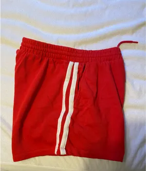 Old navy sweat shorts thumbnail 2