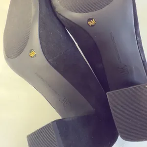 International Concepts Faux Suede Blocks Heels NWT thumbnail 9