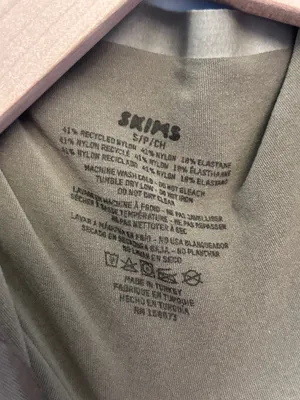 Skims Seamless Sculpt Zip Front T Shirt Thong Bodysuit Small Army NWOT thumbnail 5
