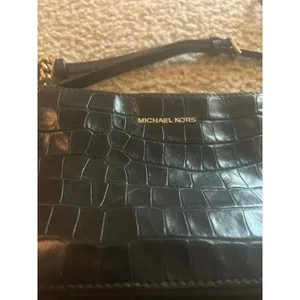 Crossbody Michael kors black purse bag thumbnail 2