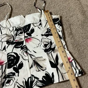 White House Black Market Floral Peplum Cami Coreset Top Black‎ White Pink Size 8 thumbnail 5