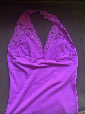WET SEAL Rich Berry Pink Halter Top V-Neck Floral Lace Tank Top Sz M thumbnail 9