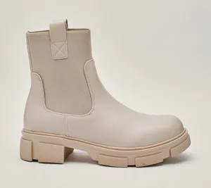 Boots thumbnail 1
