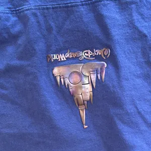 2021 Walt Disney World 50th Anniversary Castle Spirit Jersey Purple Size M thumbnail 7