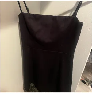 Reformation Morrison dress thumbnail 3