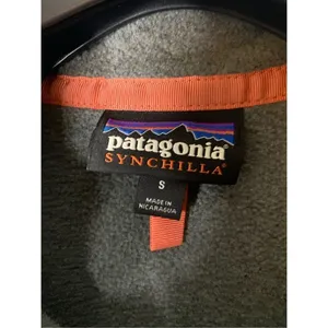 Patagonia Synchilla fleece pullover sweatshirt gray women's size small 25455 thumbnail 3