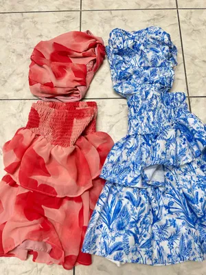 SheIn Vacation Themed Twist Knot Tube Top & Tiered Ruffle Skirt Set thumbnail 4