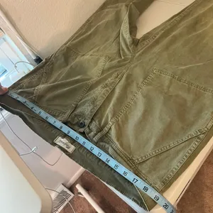 Madewell Griff Tapered Fatigue Green Cropped Cargo Pants Size 34 thumbnail 8