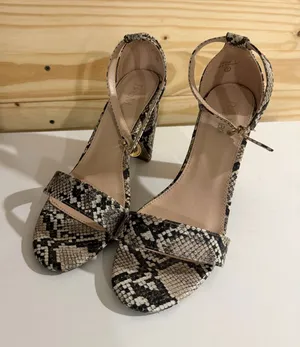 Bella Marie Heels thumbnail 1