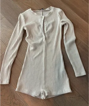 Zara Long Sleeve Romper thumbnail 1