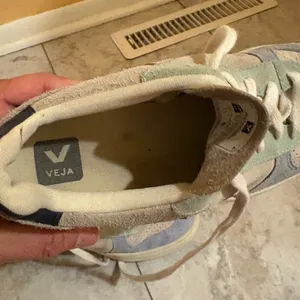 VEJA V-10 Multicolor Natural Babe Sneakers thumbnail 11