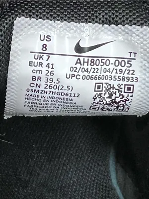 Nike Air Max 270 All-Black women’s 8 Athletic Sneakers thumbnail 2