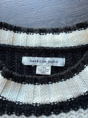 American Eagle Sweater Cropped thumbnail 5