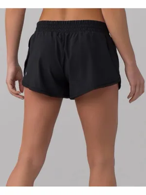 Lululemon Seek the Heat II 2.5” Black Short thumbnail 2