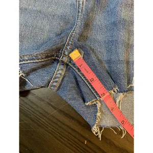 H&M Regular Waist Jean Shorts‎ Womens 10 Medium Wash Denim Festival DIY Cut Off thumbnail 14