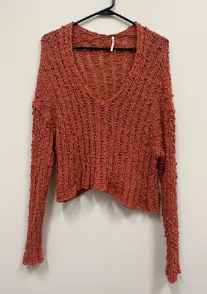 Free People Coral Open-Knit V-Neck Sweater size Small thumbnail 1
