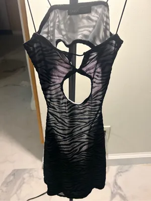 SHEIN Black Zebra-Print Cutout Mini Dress thumbnail 2