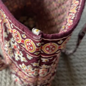 Vera Bradley Retired Medallion Burgundy Scroll Purse thumbnail 10