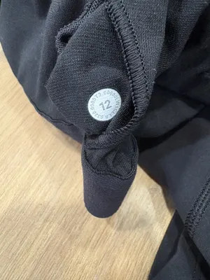 🌟 Lululemon 🌟 Key To Balance Cross Back Active Tank Black Sz 12 thumbnail 6