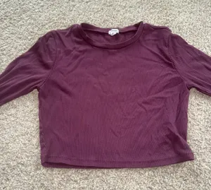 Garage - Ribbed Long Sleeve Crop Top - M, Plum Purple thumbnail 1