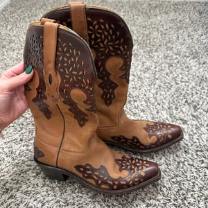 Old west perforated cowgirl boots thumbnail 1