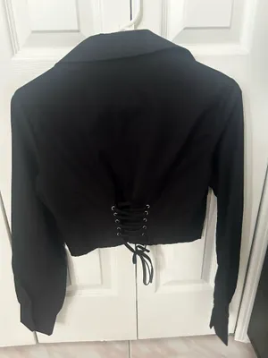 Women's Black Cropped Blazer thumbnail 2