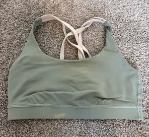 Lululemon Sports Bra Size 6 thumbnail 1