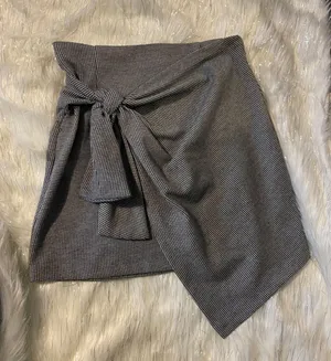 Boutique Grey Plaid Wrap Skirt thumbnail 1