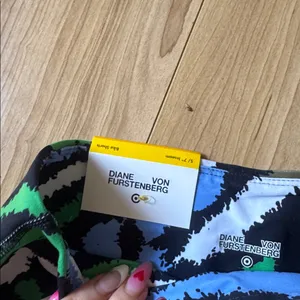 Diane Von Furstenberg Multicolor Zebra Print Shorts thumbnail 2