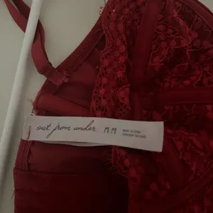 URBAN OUTFITTERS red corset top SOLD OUT IN STORE thumbnail 4