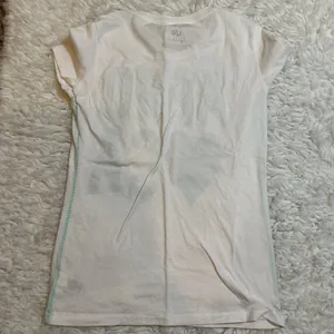 Aeropostale Aero CA Graphic Tee‎ White Turquoise Y2K Baby Tee Size L/G thumbnail 3