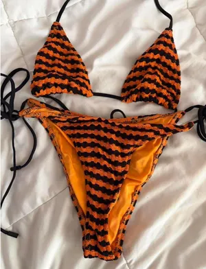 Triangl bikini set thumbnail 2