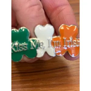 Kiss Me Im Irish Shamrock Pin St Patricks Day Enamel Flag Clovers Rhinestone‎ thumbnail 2
