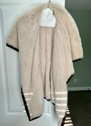Dillard’s Vest thumbnail 3
