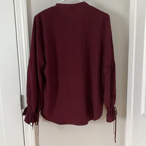 Burgundy long sleeve blouse in size M from Ann Taylor thumbnail 6