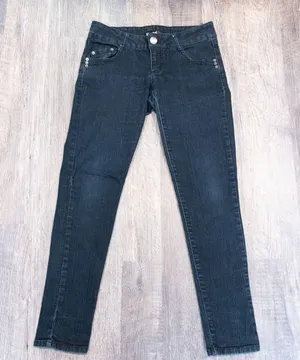 Rewind Jeans (size 9) thumbnail 1