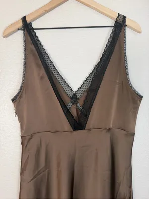 House Of Harlow 1960 Brown Satin Maxi Dress With Black Lace Trim size Large $198 thumbnail 8