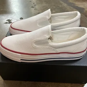 Converse Women's White Trainers thumbnail 3