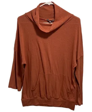 Gyft Sweater thumbnail 1